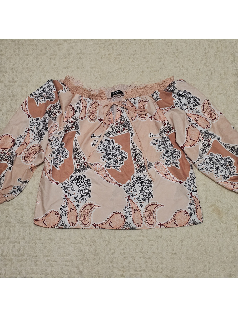 CHIC ME Peach/Apricot and White Paisley Print Off Shoulder Blouse XL